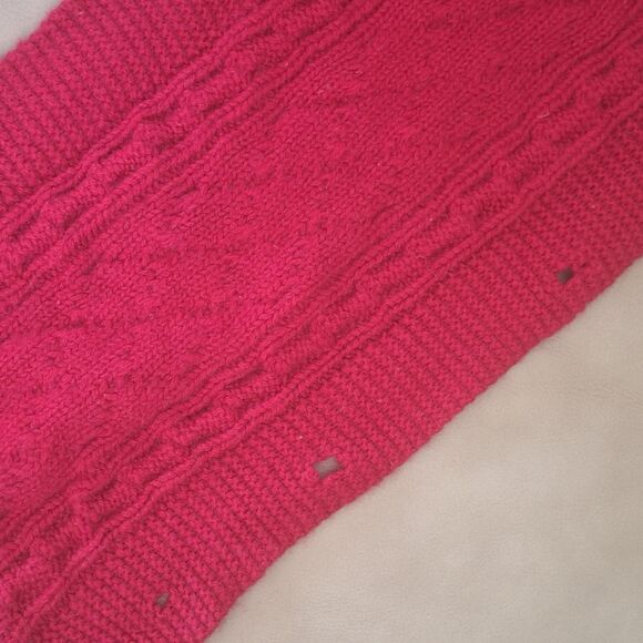 Mariele Waithe !00% Cashmere Scarf Cable Knit Fringe Crimson Red Burgundy - Picture 9 of 9